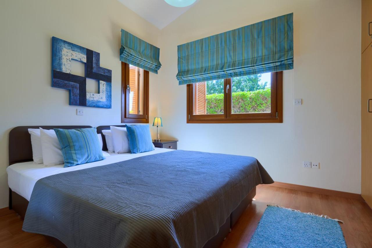 3 Bedroom Villa Madelini With Private Pool, Aphrodite Hills Resort 库克里亚 外观 照片