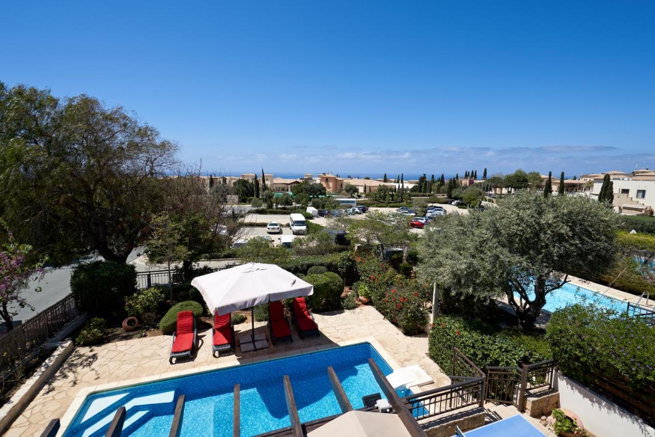 3 Bedroom Villa Madelini With Private Pool, Aphrodite Hills Resort 库克里亚 外观 照片