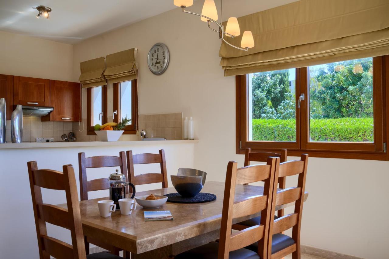 3 Bedroom Villa Madelini With Private Pool, Aphrodite Hills Resort 库克里亚 外观 照片